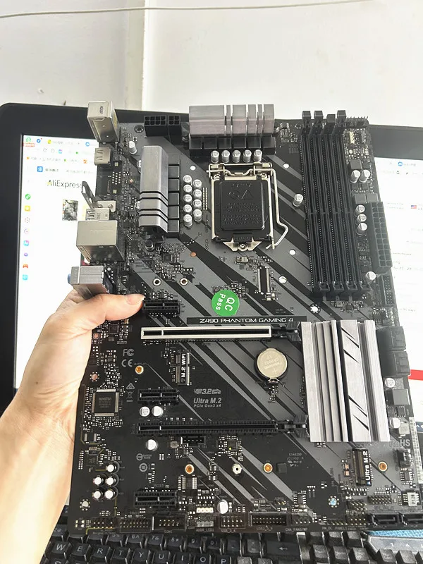 

for ASRock Z490 PHANTOM GAMING 4 Motherboard LGA 1200 DDR4 128GB support 10th cpu ATX