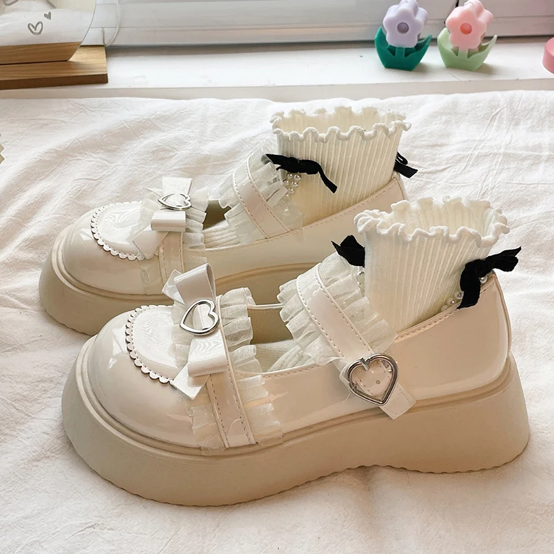 Kawaii Lace Bowknot White Lolita Shoes Women 2022 Heart Buckle Platform Mary Janes Woman Japanese Style Patent Leather Jk Shoes