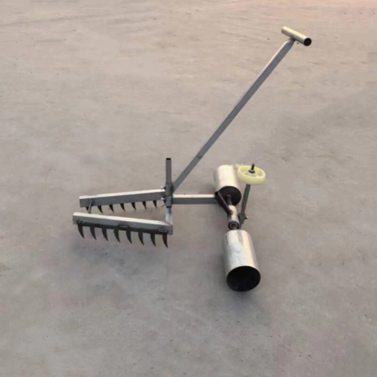 Ginger Planting Tool Toothed Blades Soil Covering Tool Industrial Finish