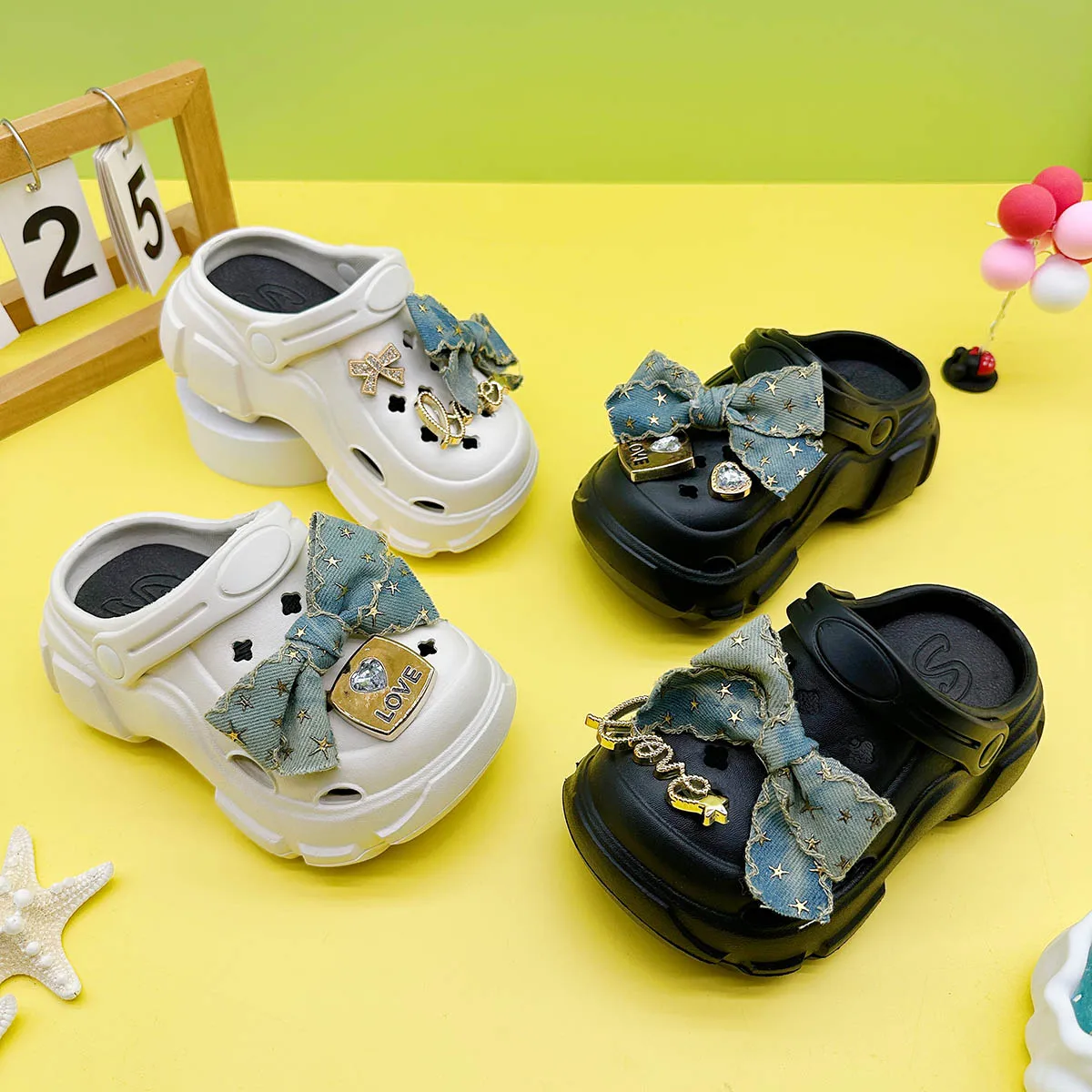 

New Stylish Versatile Cartoon Blue Denim Bow-Knot Clogs with Soft Non-Slip Soles, Closed-Toe Sandals for Boys and Girls, Model 606