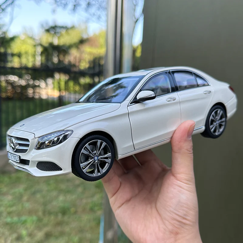 NOREV diecast model 1:18 for C200 2014-2016 C-Klasse alloy