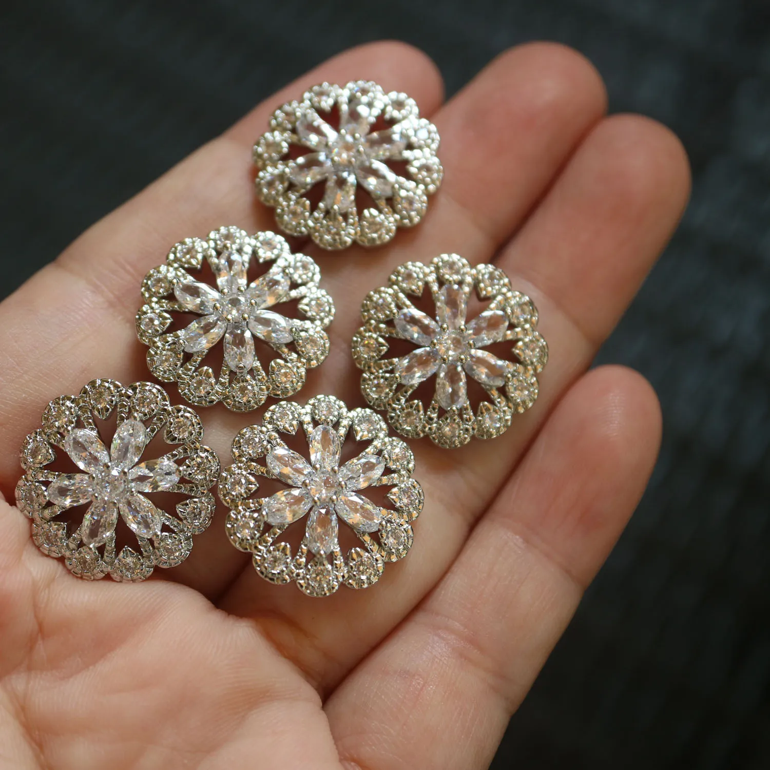 5pc/lot DIY flower crystal buttons Cubic zirconia button for coat Decorative CZ sewing buttons for cashmere Knit cardigan