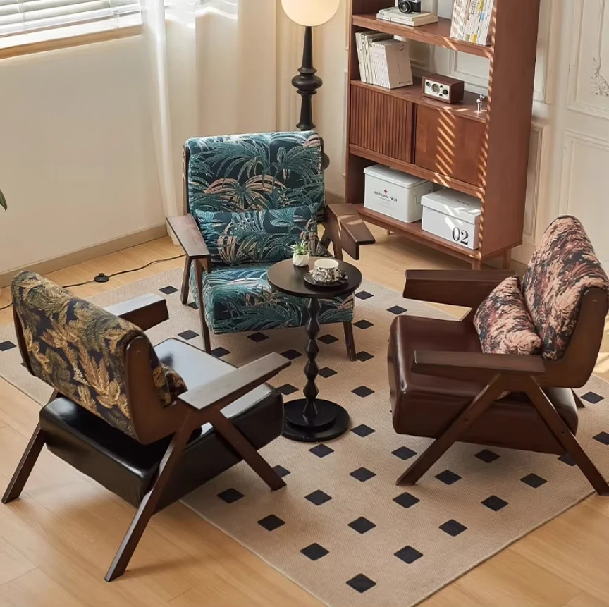 Wooden Legs and Fabric Cushion Sofa Chair for Youth Hostel Hawaiian Style Space Saving Motel Rest Area Furniture