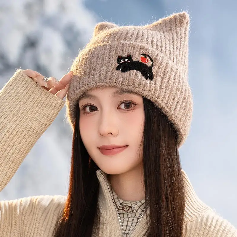 قبعة شتوية دافئة من القطيفة على شكل أذن القطة على شكل جمجمة للنساء على الطراز الكوري قبعة بلوفر ثلج حراري للاستخدام الخارجي للفتيات