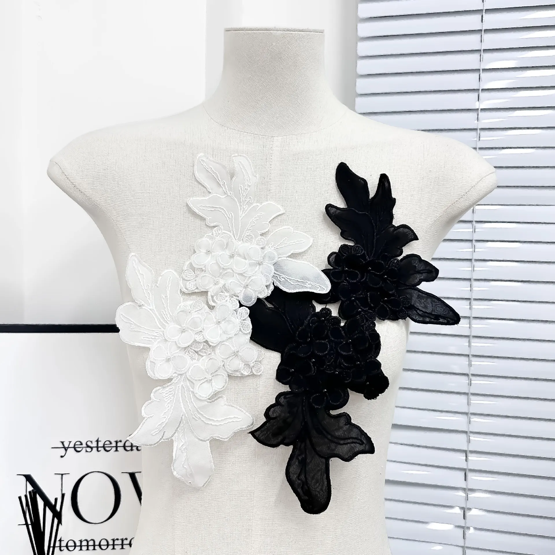 Black And White Handmade Beads Embroidered Polyester DIY Sewing Lace Unilateral Decorative Clothing Collar Accessories