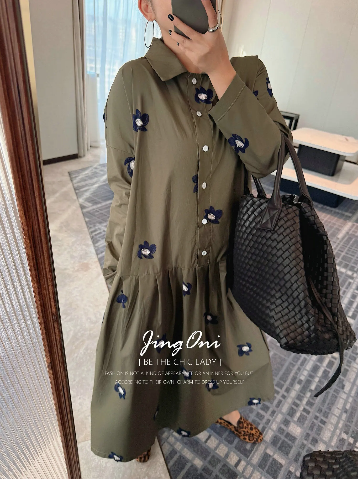 刺繍入り花柄ローブドレス レディース服 Y2K 2025 秋ファッションスタイル 新作 エレガント ロリータ パーティー 高級 長袖 ボヘミアンシャツ