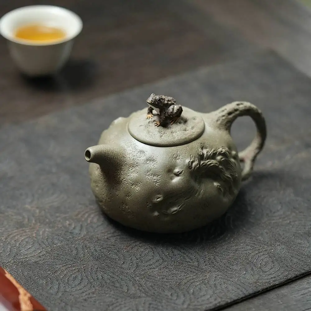 Yihu Chun High-End Yixing Purple Teapot, Handmade By Famous Craftsman Chen Zhen, Original Mineral Green Clay Lingwa Gongchun