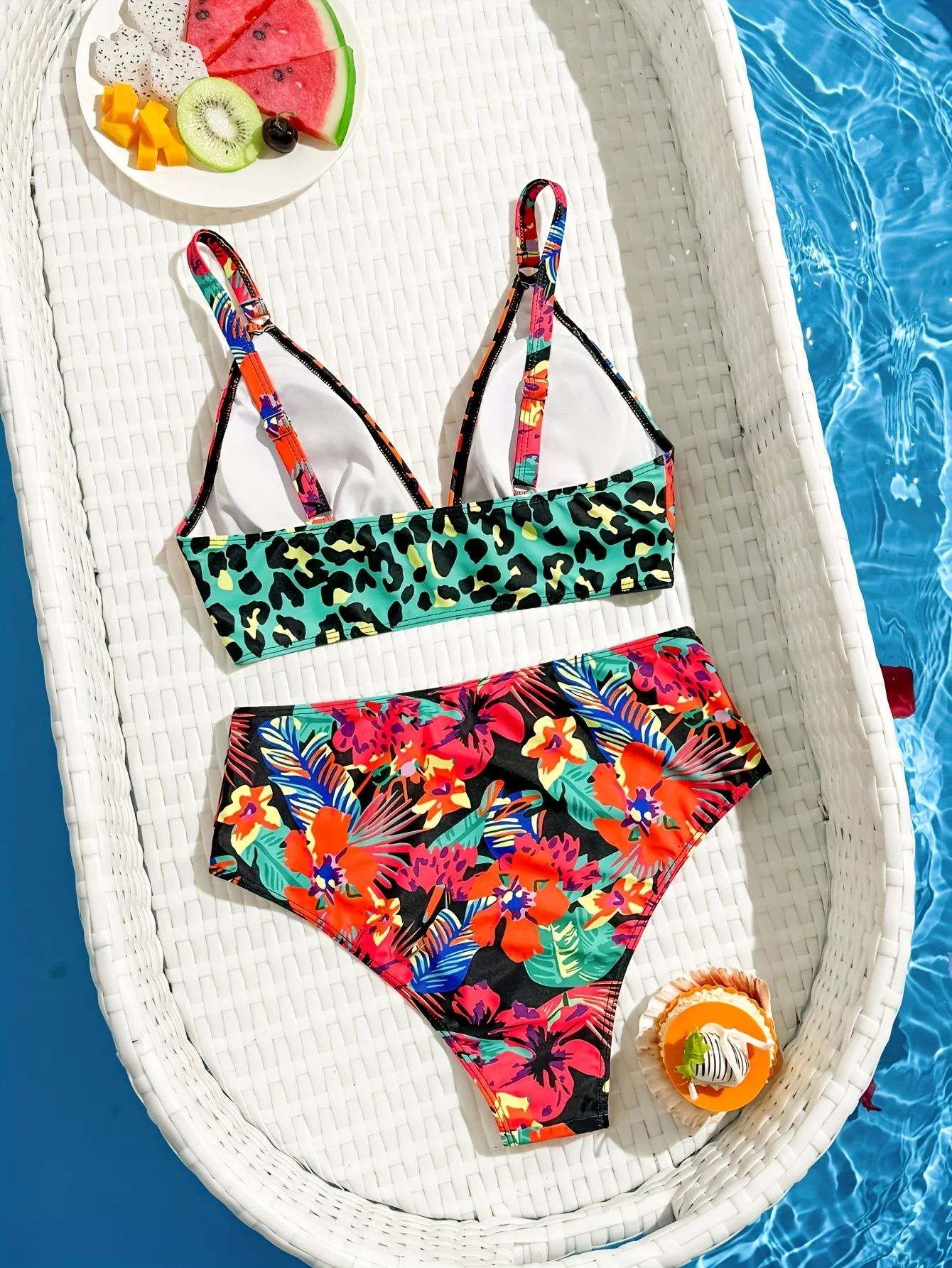 Conjunto de bikini de cintura alta para mujer |   Traje de baño de dos piezas con estampado de leopardo |   Traje de baño floral tropical
