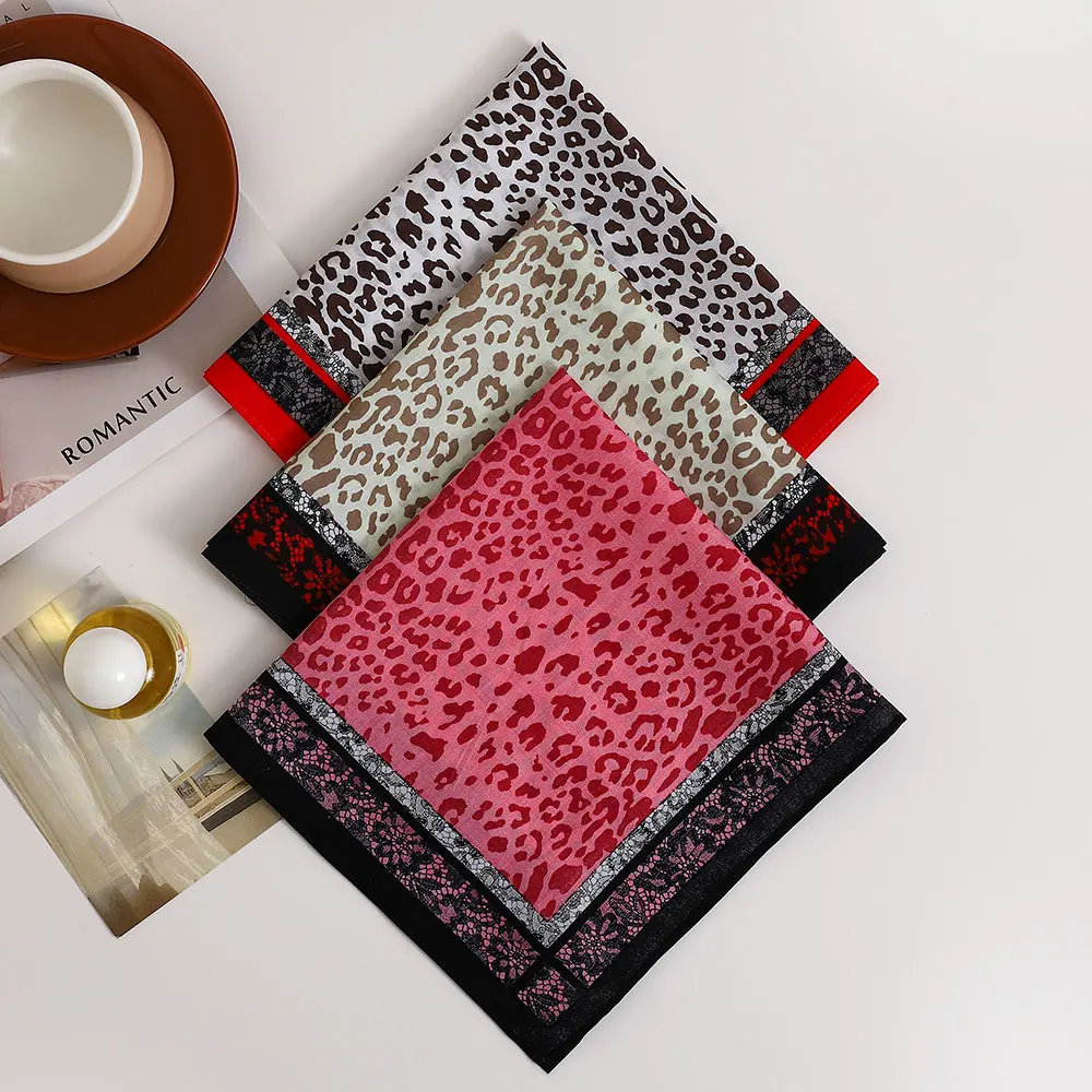 Leopard Print Women's Pure Cotton Handkerchief, Old-Fashioned Thin, Absorbent and Sweat-Wiping, Soft and Comfortable Cotton Handkerchief, Portable Handkerchief, Wedding Supplies