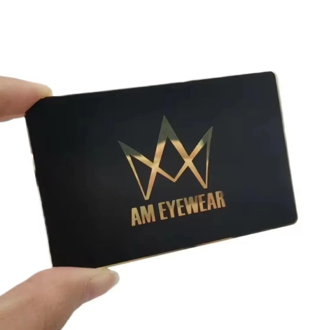 

Предварительная печать из нержавеющей стали, черный металл, визитная подарочная карта, металлическая визитная карточка с золотым тиснением и серийными номерами