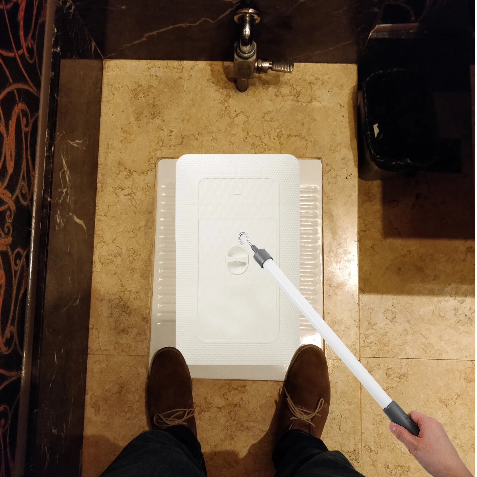 

Ergonomic Squatting Hook Toilet Seat Lifter Handle Universal Bathtub Cover Lifting Tool No Bending Required Keep Hands Clean
