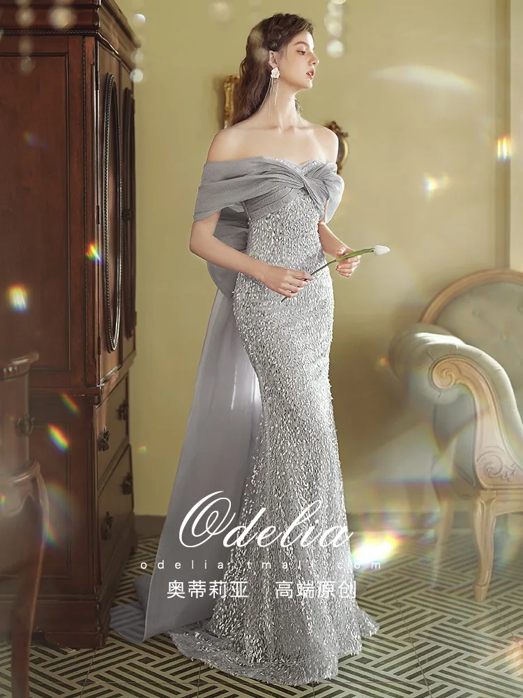 Grey Shiny Bridemaid Dresses Strapless Backless Bow Mermaid Gradient Floor Length Sequin Beading Evening Party Gowns New 2024