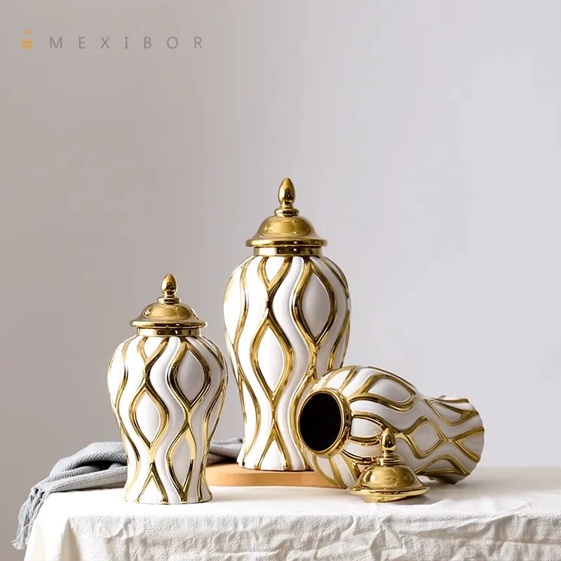 

American Light Luxury Decorative Utensils, Ceramic Jars, Decorative Items, Living Room, Entrance, Home, and Artwork Placement