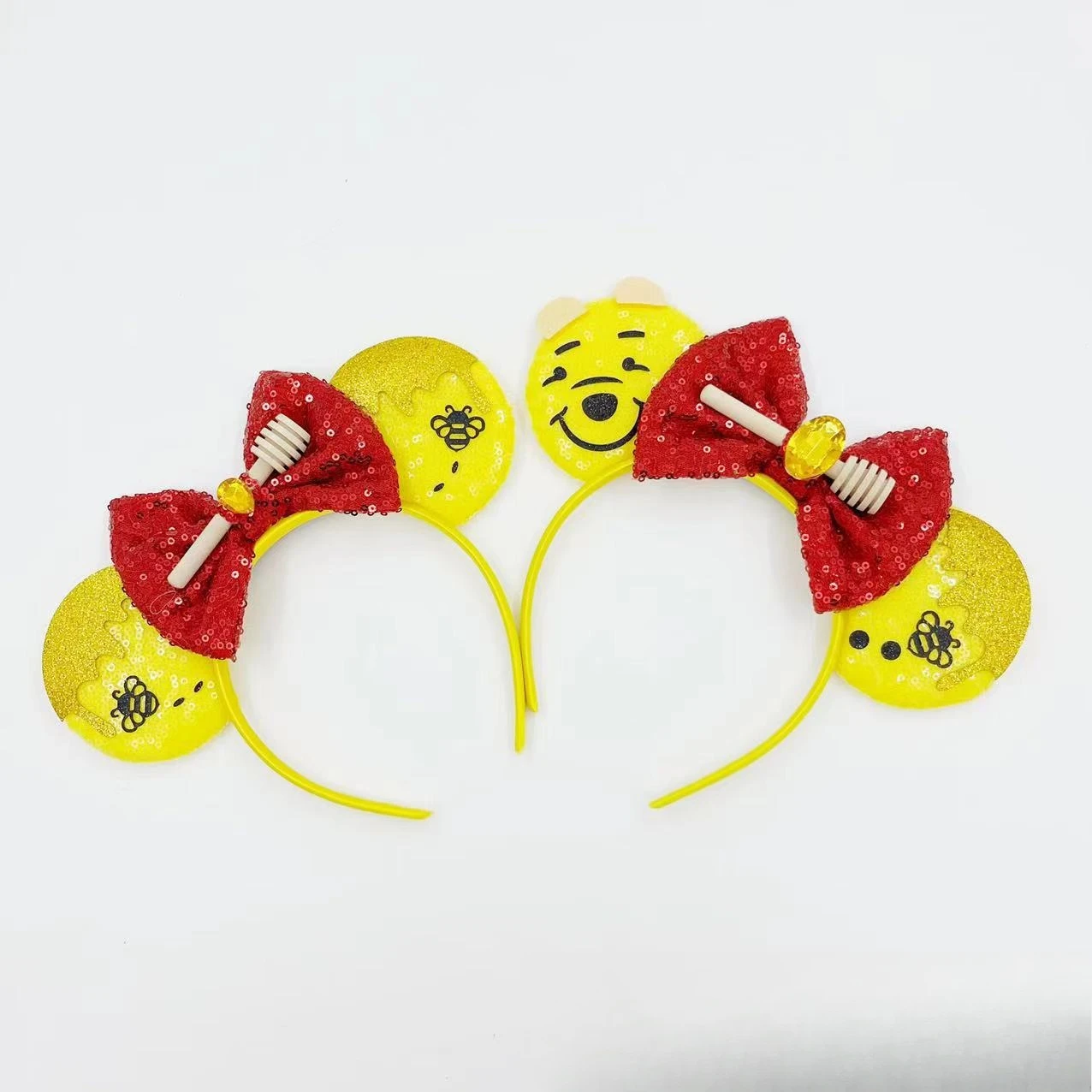 

Disney Winnie the Pooh Cartoon Headband Bee Tigger Decorative Hair Accessories Sequins Bow Mickey Head Button
