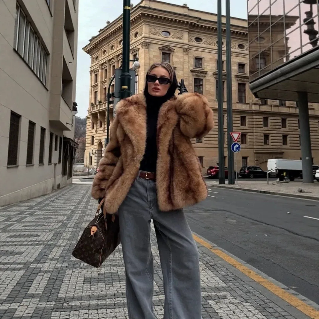 Luxury Brand Fashion Women Yellow Striped Faux Fur Jacket Coat Chic Girls 2026 Winter Oversized Warm Outerwear Overcoat