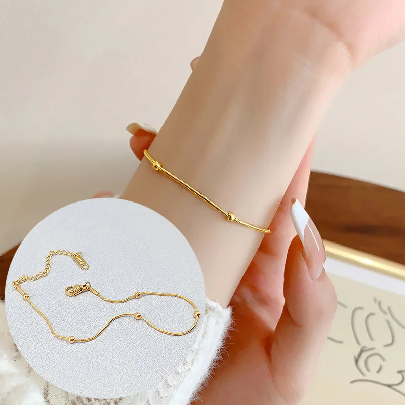 

Простой популярный браслет из титановой стали для женщин, с круглыми бусинами, браслет из рисовых бусин, не выцветает, браслет для интернет-знаменитостей.