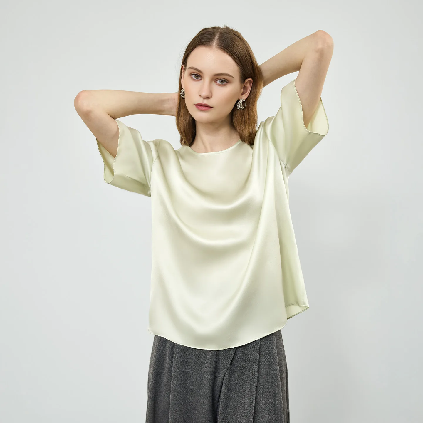 Birdtree,OEKO-TEX,19MM 100%  Silk Blouse,Women Short Sleeve O-neck Pajama,2025 Autumn Casual Home Wear Shirt T5D210JF