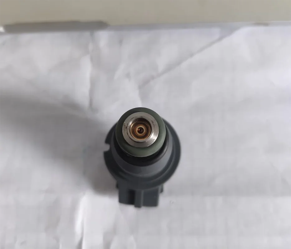 4/6 قطعة حاقن الوقود فوهة لشركة هيونداي العظمة HG 11 15 Grandeur IG 17 كيا K7 13 16 OE رقم. :35310-3C700 0,353103C700 #2