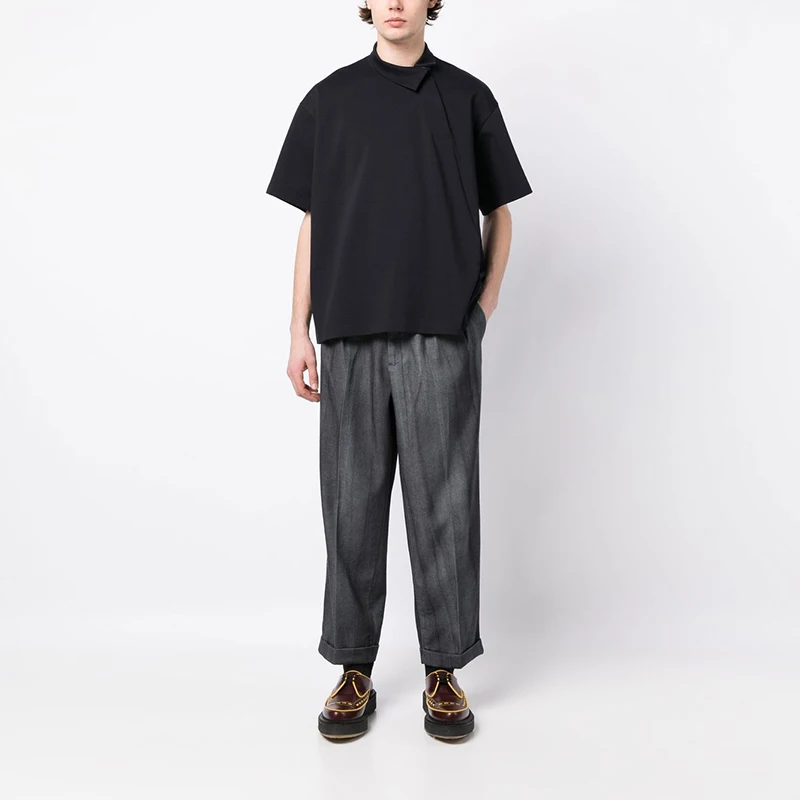 

Kolor Bla Asymmetrical irt Men's Summer T-irt Center Opening Stand Fit Youth Faion ort Sve White