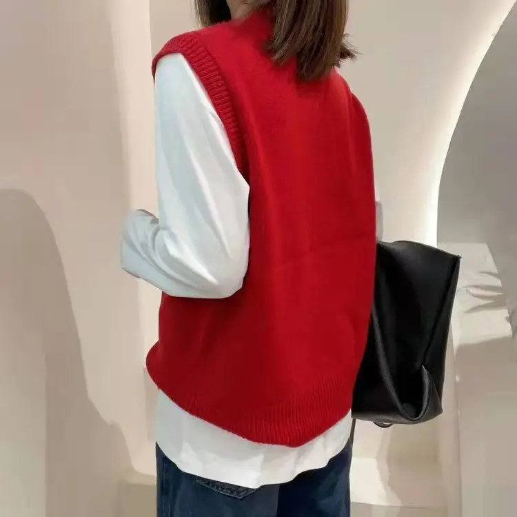 New Year Cartoon Rabbit Sleeveless Knitted Vest Women's Winter Style Pullover Sleeveless Sweater  Tank Top  knit vest