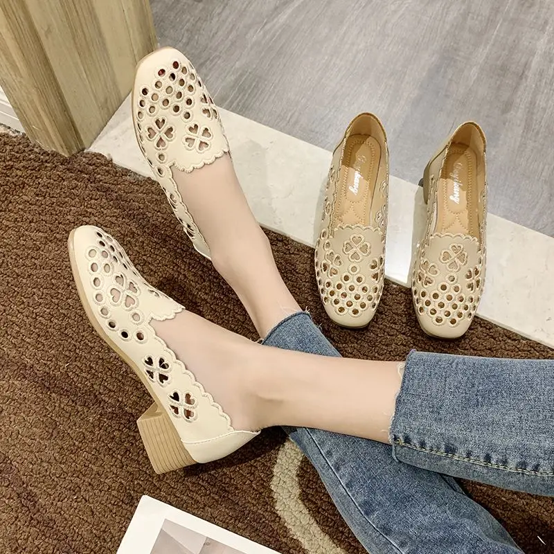 Ladies Summer Footwear Clear Low Heel Elegant Shoes for Women 2024 Square Heels Toe Moccasins Casual Transparent A Chic Lastest