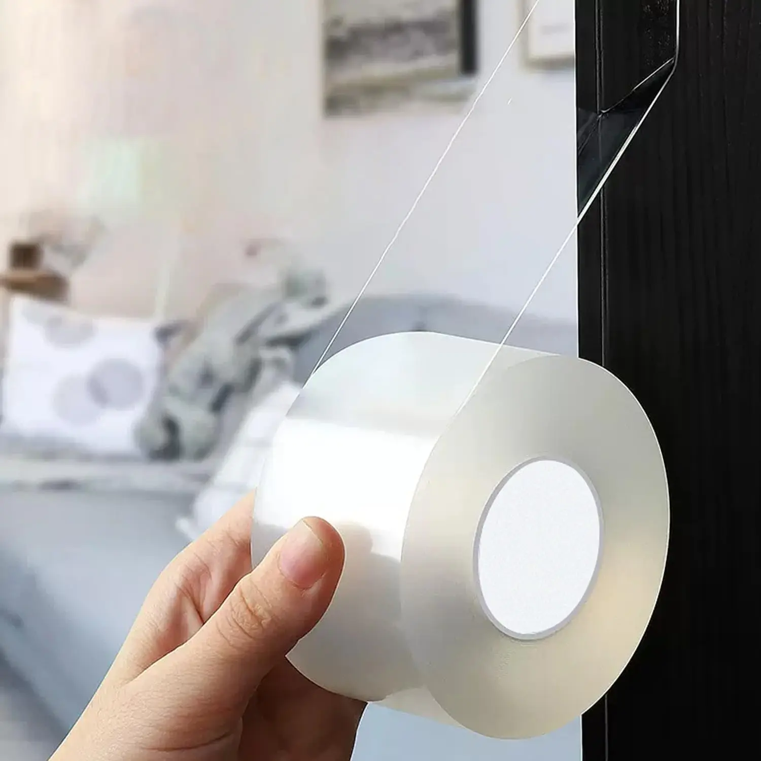 Transparent Window Weather Sealing Tape ， Window Insulation Caulk for Shower Glass Gaps and Clear Tape Doors Windows Windproof