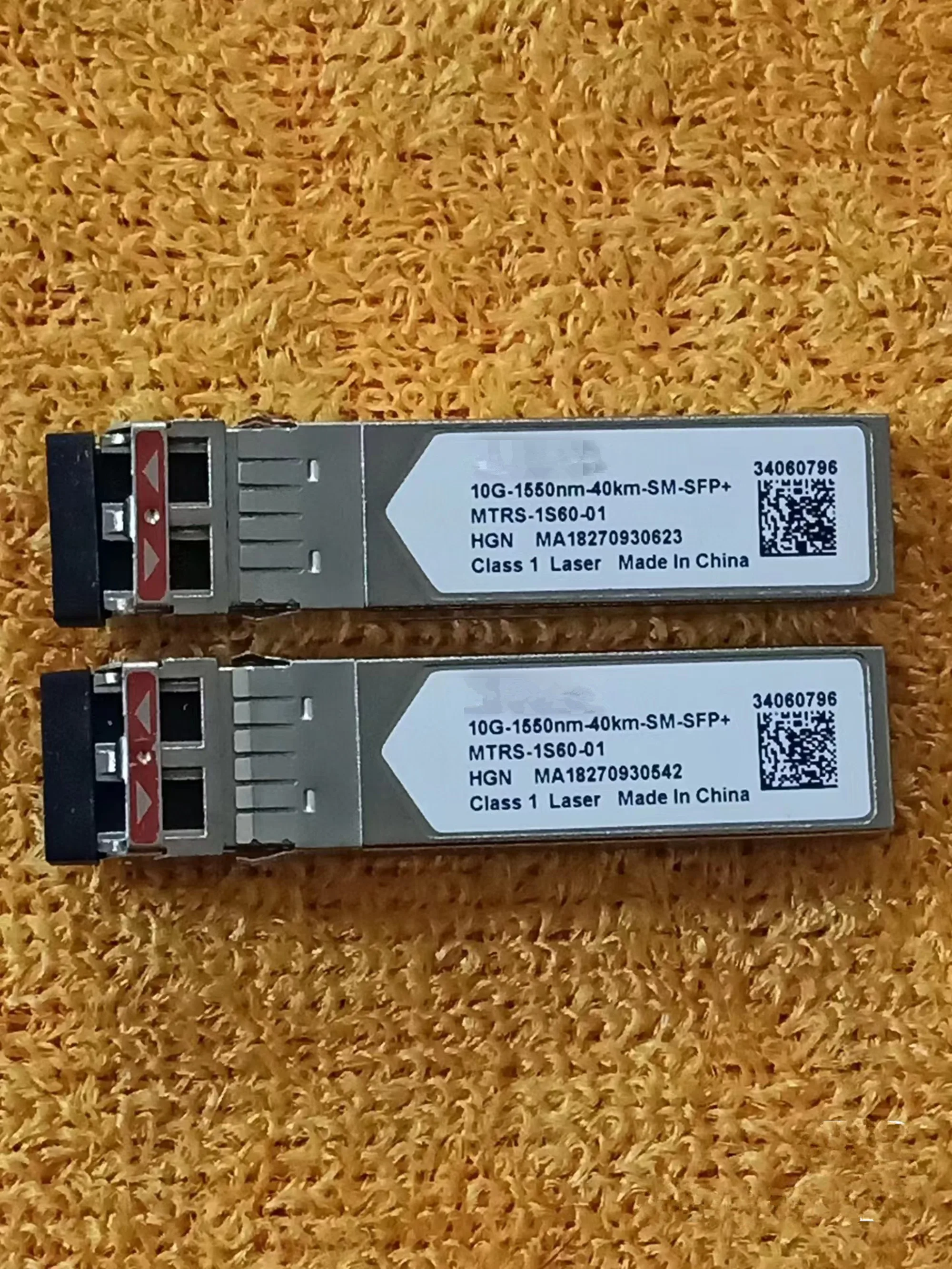 

Hua W-ei 10 ГБ 40 км SFP Трансивер 34060518 S4017567 10G-1550NM-40KM-SM-SFP + одномодовый волоконный модуль 40 км