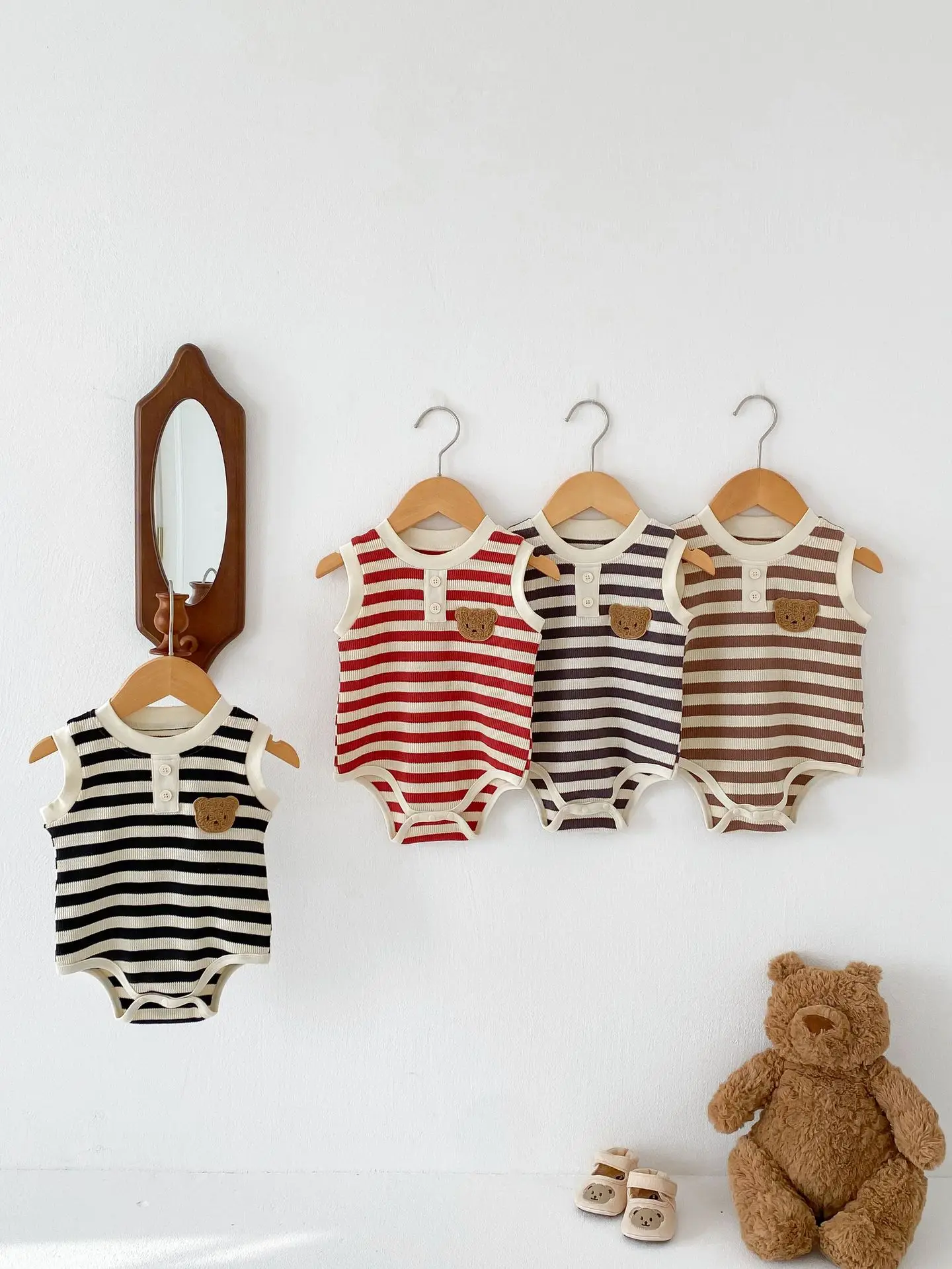 2025 Summer New Baby Boy Girl Sleeveless Bodysuit Newborn Cute Bear Striped Jumpsuit Cotton Infant Toddler Casual Clothes 0-3T