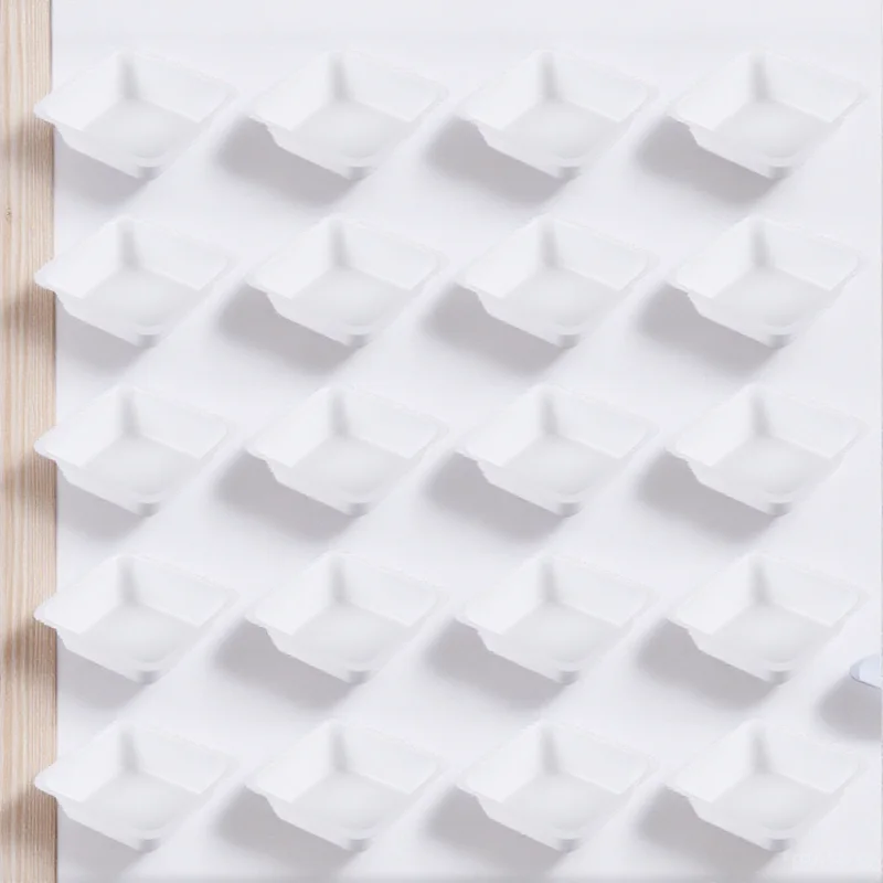 

50pcs Square Boat Anti-Static Tray Plastic Weighing Plate 100Ml Disposable Lab Weighing Dish Lightweight Biologically