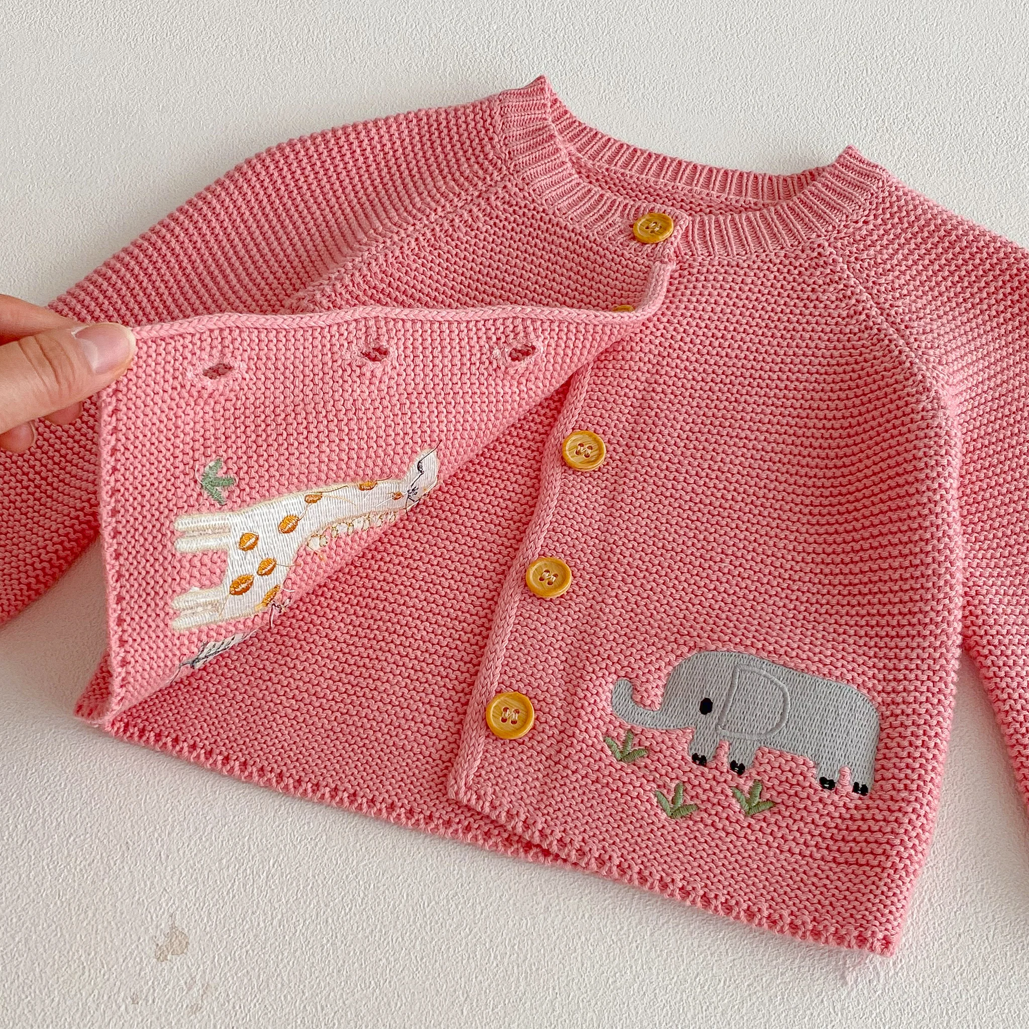 INS 2026 Herbstkollektion Niedliche Bestickte Rundhals-Strickweste für Babys und Kleinkinder – Detail 7
