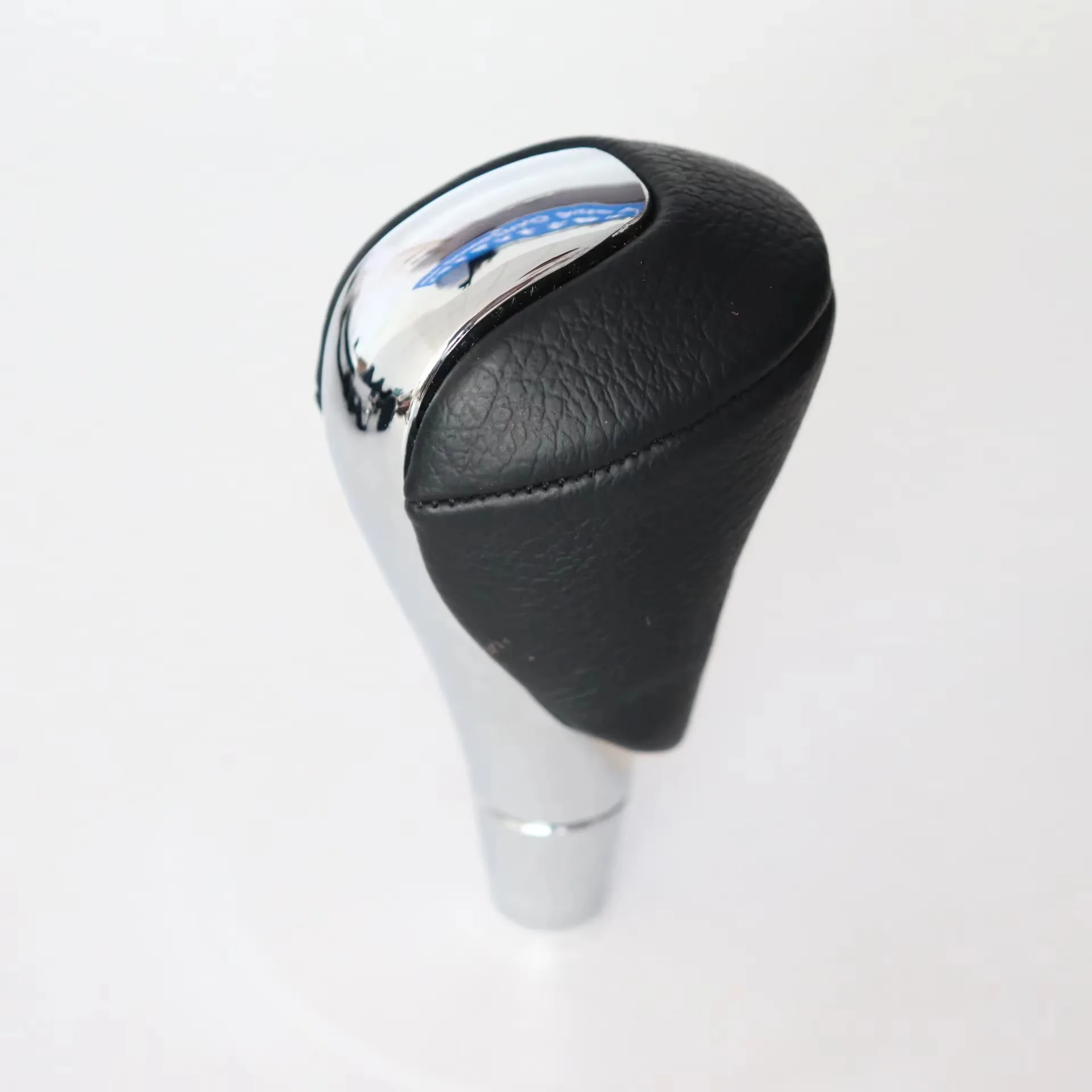 Gear Shift Knob For Lexus GS350 GS450h GS460 LS460 LS600h RX350 RX450h ES350 IS250 2008 2009 2010 2011 Car Styling