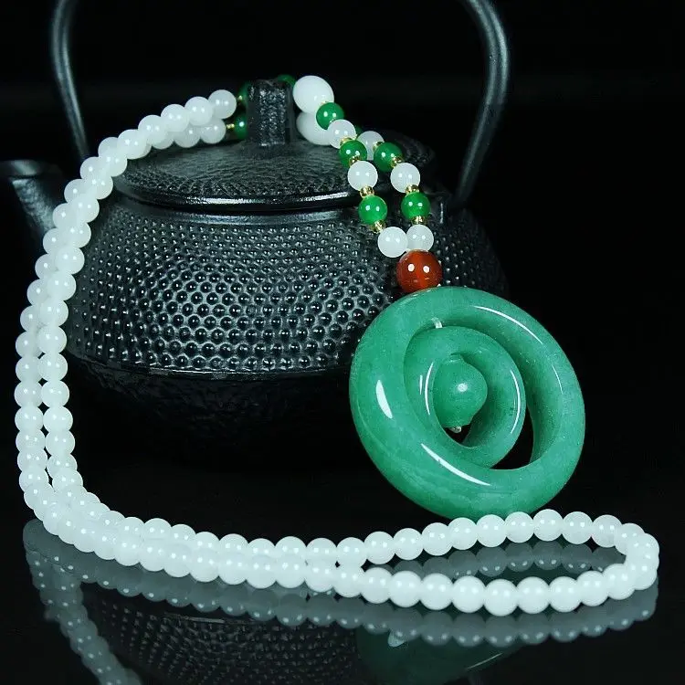 Unique Design Natural Tanglin Jade Stone Pendant Chic Perfect Jewelry Accessory Gift Delicate Necklace Crafts