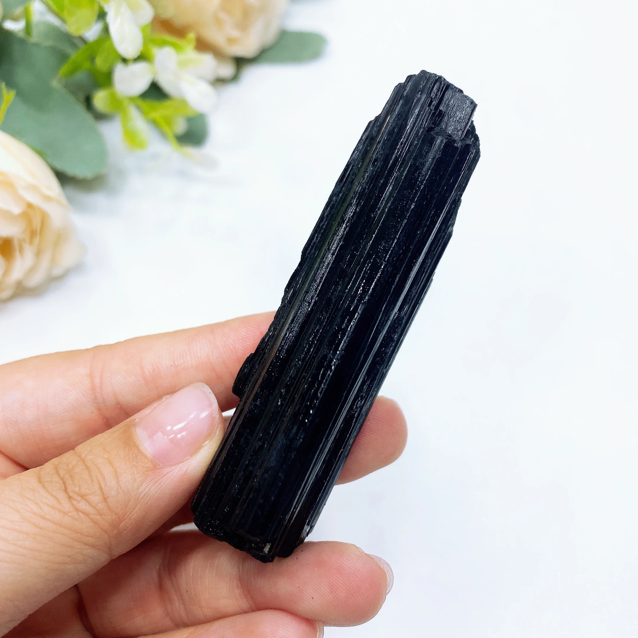 Natural Black Tourmaline Specimen Crystal Rock Stone Magic Eliminate Magnetism Mineral Gemstone Energy Healing decor Gift