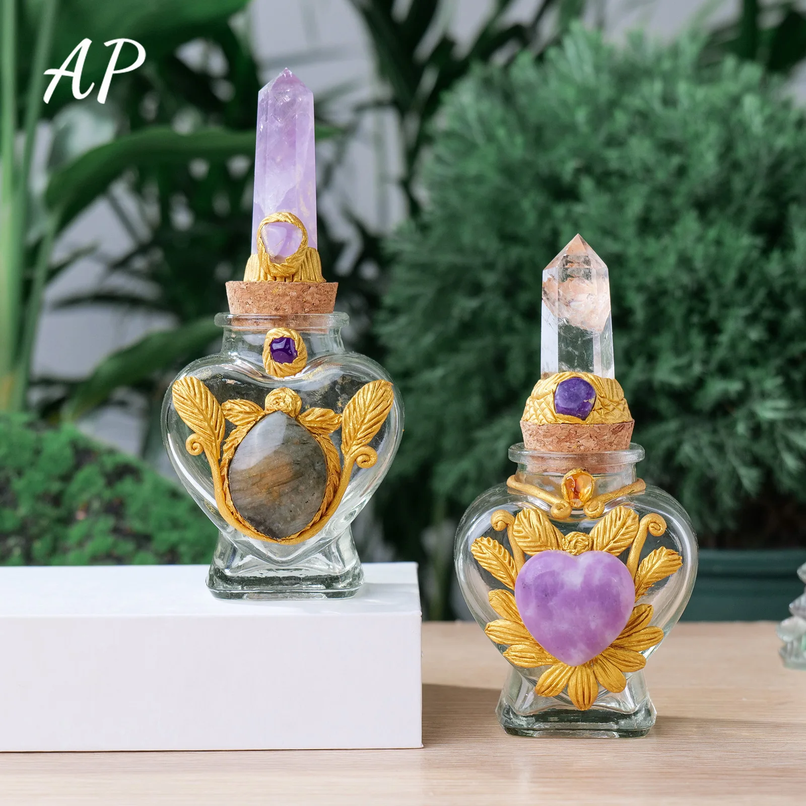 

1pc Natural Crystal Point Tower Perfume Aromatherapy Essential Oil Bottle Gem Magic Energy Bottle Accessories Home Decoration