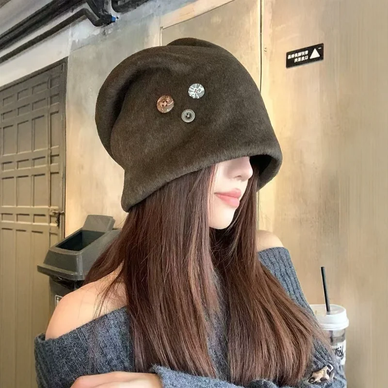 

Women's Brown Loose-fit Knitted Beanie With Buttons Soft And Warm Winter Knit Hat Spicy Girl Street Hoodie Vintage Wool Beanie