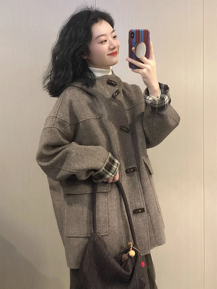 

Шерстяное пальто женское осенне-зимнее 2026, новинка, в стиле Хепберн, элитное, на пуговицах, верхняя одежда, милый японский стиль