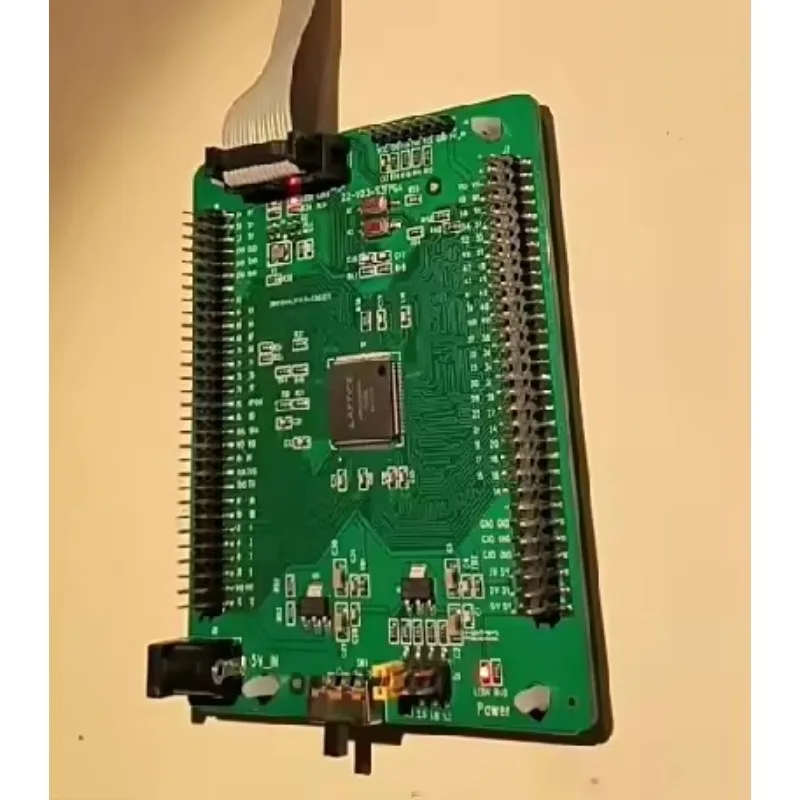 development board fpga core board cpld development board machxo2 chip lcmxo2 new szfpga