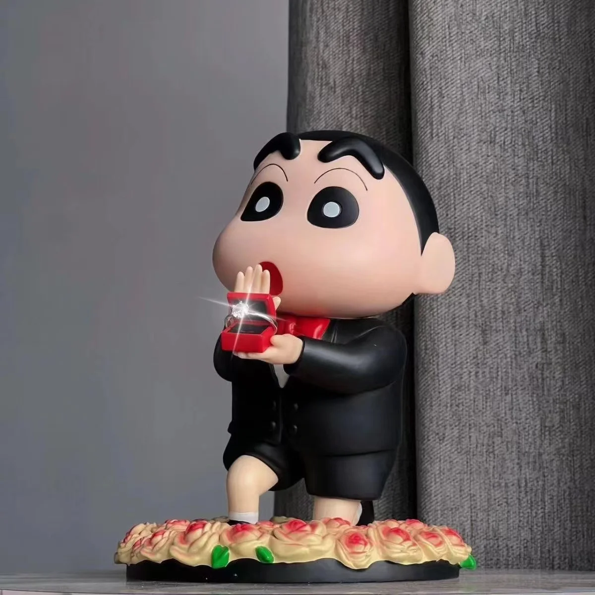 Anime Crayon Shin-chan Figure Kawaii Propose Marriage Crayon Figures PVC Peripheral Series Model Decor Doll Valentine's Day gift