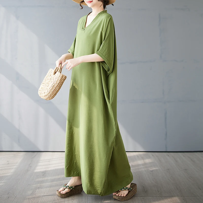 Bequemes, knielanges V-Ne-Baumwoll-Leinen-Kleid von Dr. Travel Vaion Sle mit lockerer Taille und S Sve in reiner Farbe