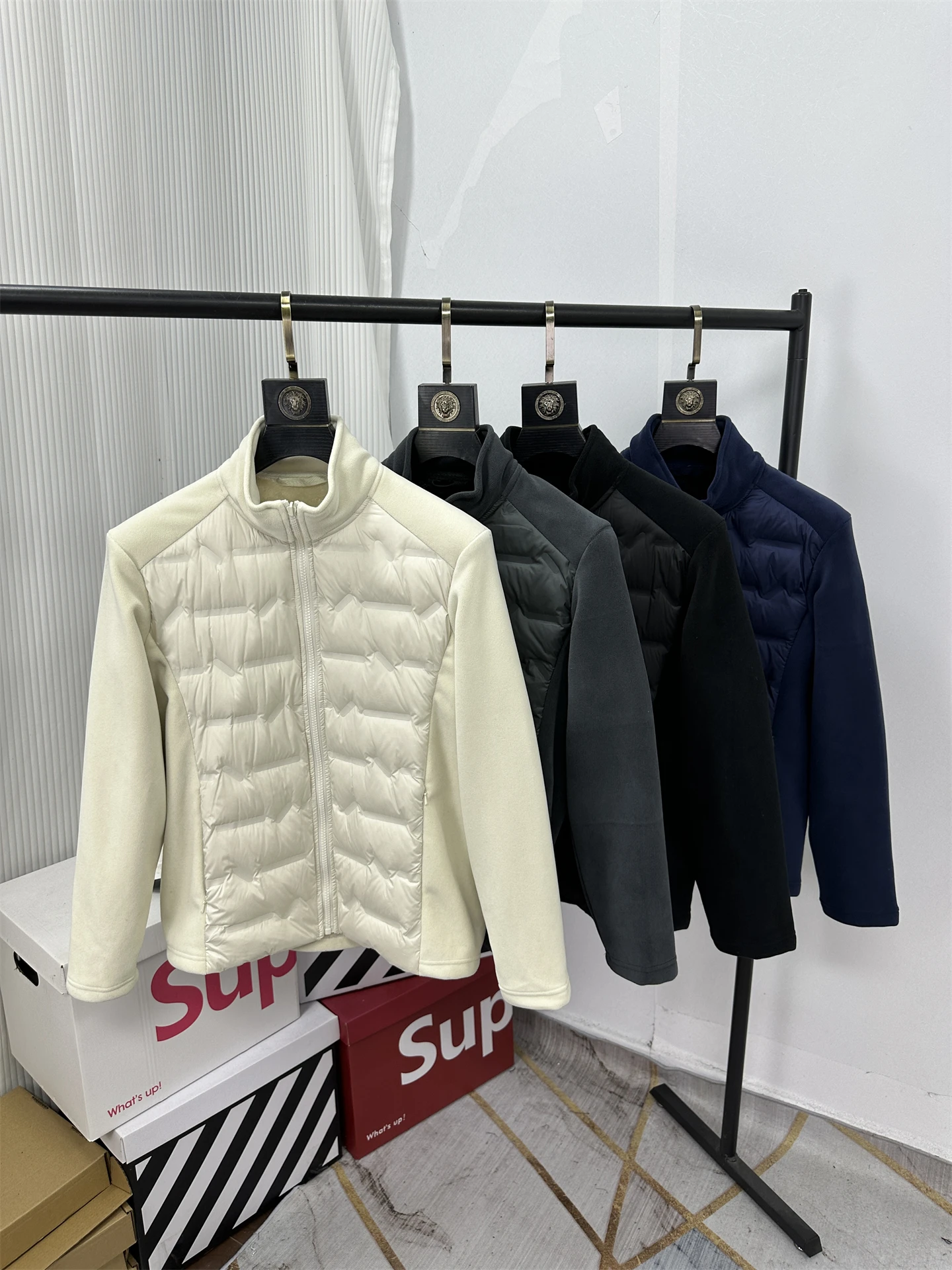 

Мужская легкая повседневная куртка-пуховик с воротником-стойкой, в стиле пэчворк, ветрозащитная, теплая, из полиэфирного волокна, с длинными рукавами