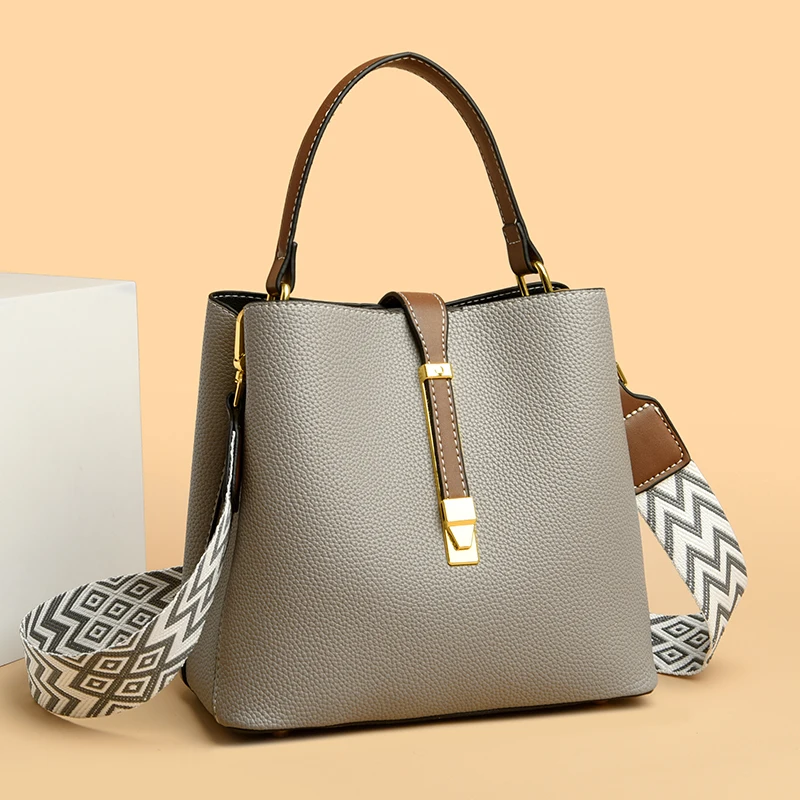 Genuine Brand Leather Tote and Purses Luxury Designer Shoulder Crossbody Handbags Sac Woman Casual Bucket Messenger Bags New