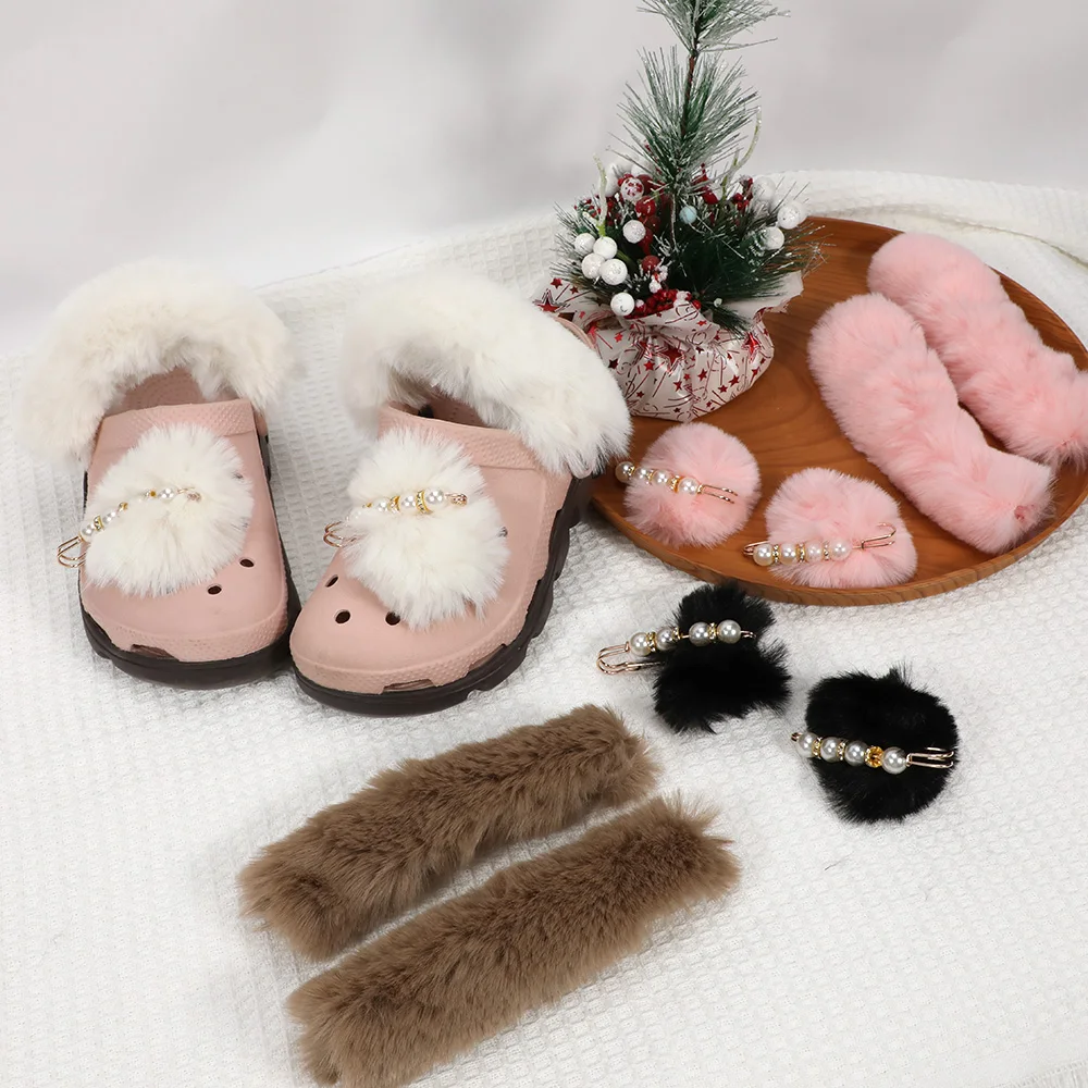 

Hot 1Pair Warm Fur Shoe Insole Cover For Crocs Winter Detachable Back Belt Covers Furry Liner Black White Pink Shoe Heel Cover