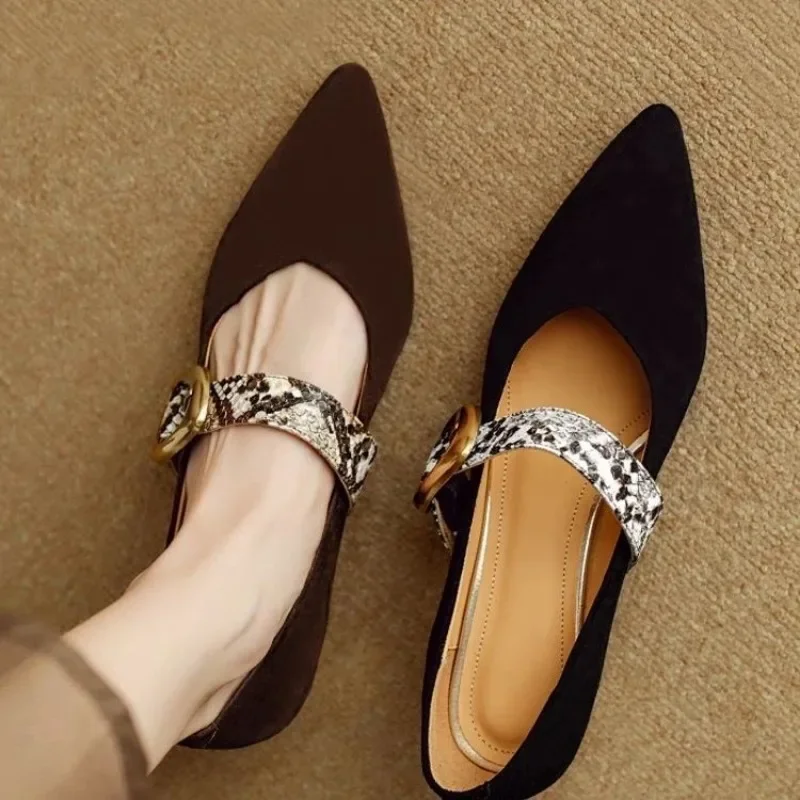 

Женские туфли-лодочки на среднем каблуке. Женская обувь с острым носком. Мэри Джейн. Готический блочный каблук. Массивный японский стиль. Лолита 202. Trend Y2k.