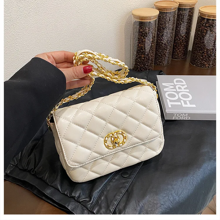 

2025 Luxury Small Square Bag Women's Fashion Crossbody Bag Chain Strap Designer Underarm Purse Elegant Clutch