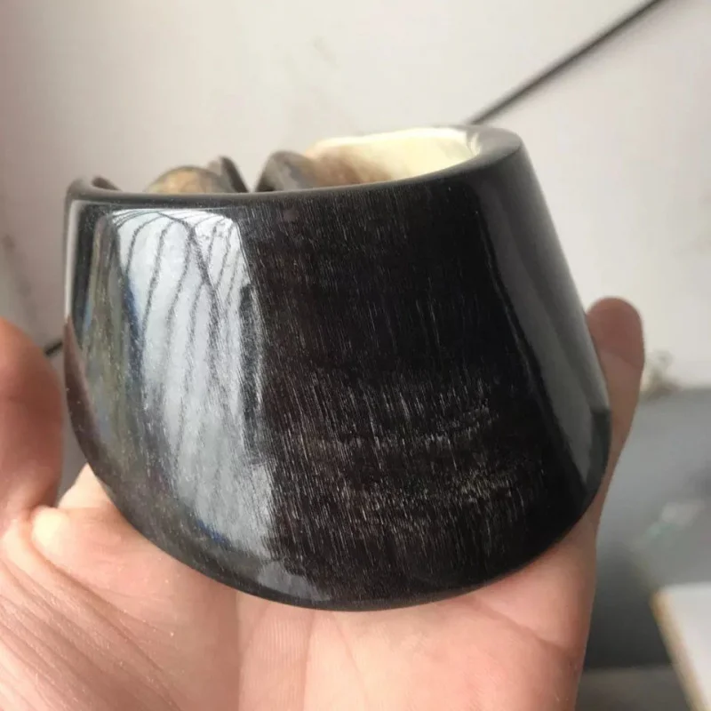 

Black Donkey Hoof Ornament Handheld Piece Bead Material Retro Fashion Cultural Plaything