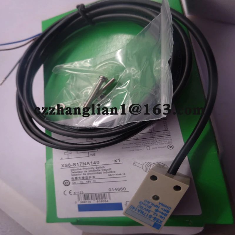 

100% brand new sensor XS8S174PAL2C XS8S173PBL2C XS8-S17NA140 In stock