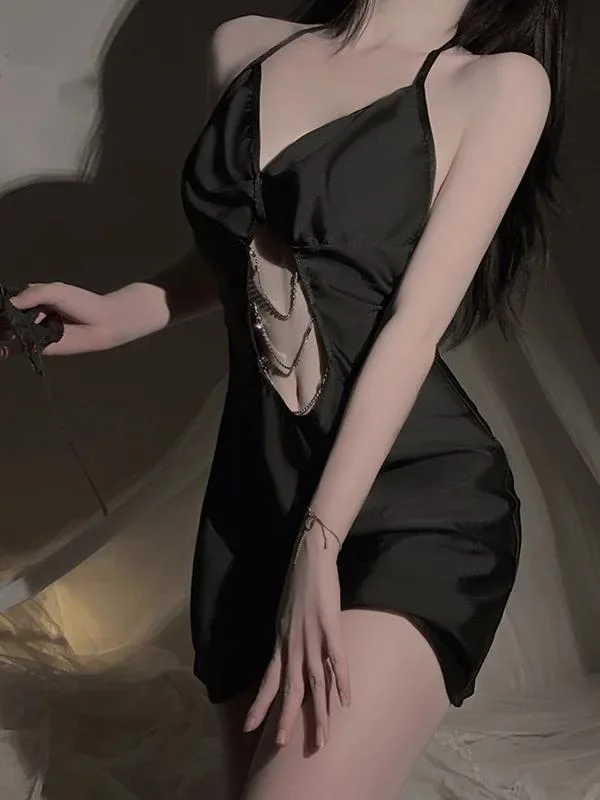 Sexy Deep V Temptation Hollow Diamond Chain Decoration Hanging Neck Wrap Hip Dress Elegant Solid Black Off Shoulder Dresses PM7H