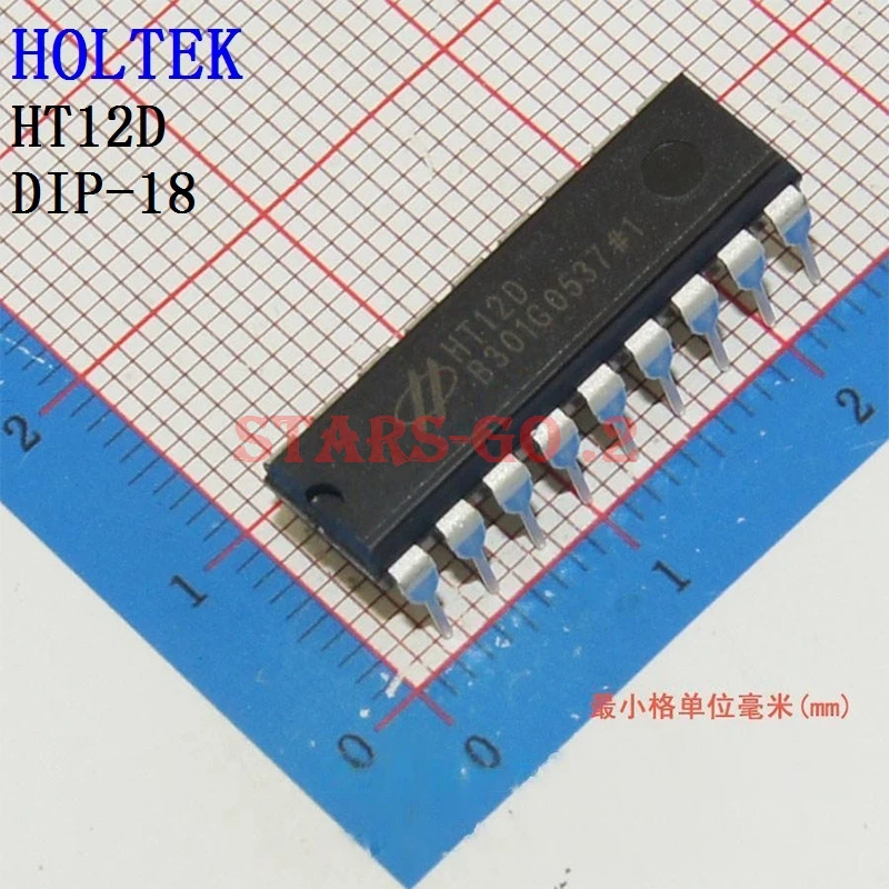 5 circuits intégrés logiques HOLTEK HT12D HT6220A