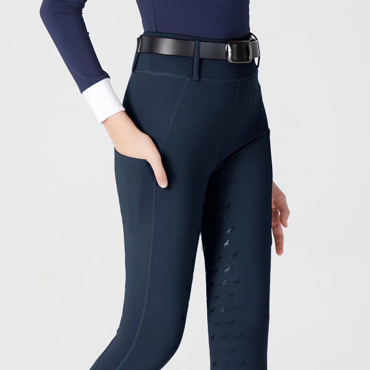 زي مسابقة الفروسية للأطفال بمقعد كامل من السيليكون وحزام مضاد للانزلاق وجيب للفروسية سروال ركوب ضيق عالي الخصر