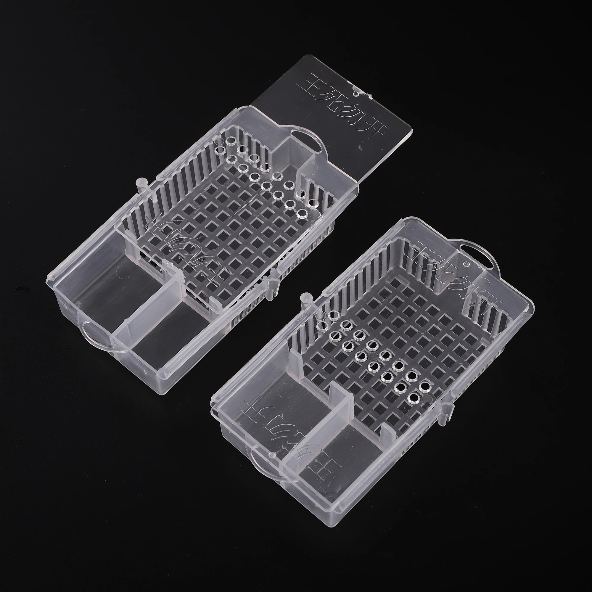 

10 Pcs Queen Bee Cages Transparent Push-pull Queen Cage Bee Transport Prisoner Box Beekeeping Apiculture Beekeeper Rearing Tools